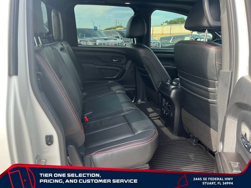 Used 2021 Nissan Titan PRO-4X w/ Pro-4x Convenience Package AWD/4WD image 17