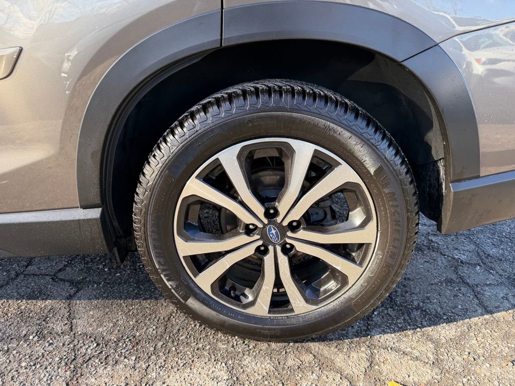 Used 2020 Subaru Forester Limited image 11