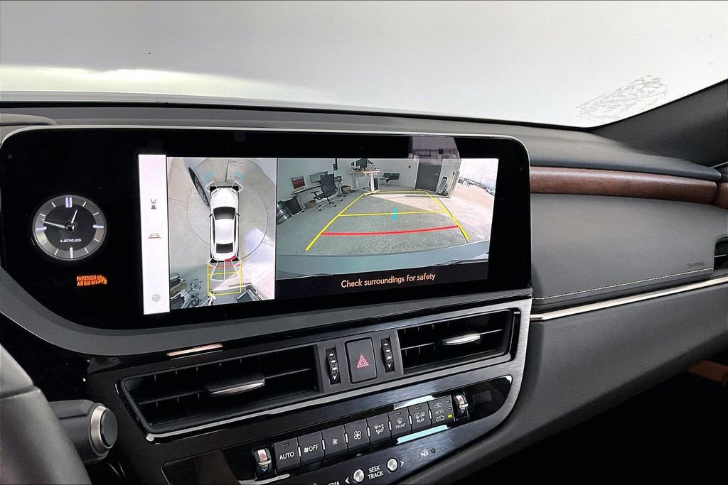 Used 2024 Lexus ES 350 Ultra Luxury image 31