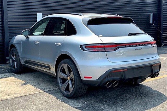New 2025 Porsche Macan Turbo image 3