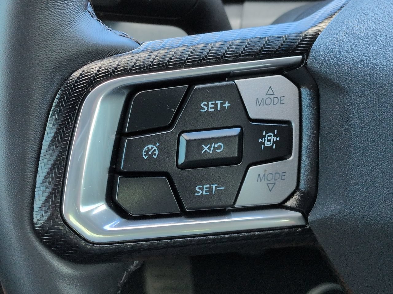 Used 2025 Ford Mustang GT RWD image 21