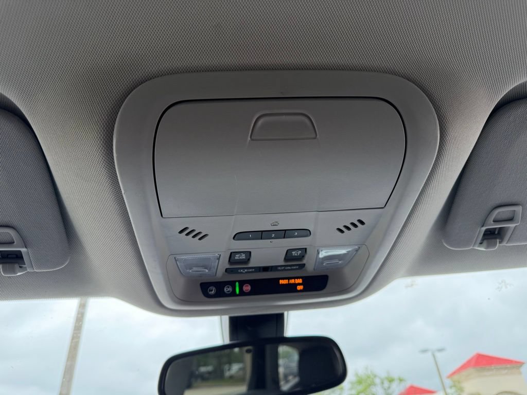 Used 2020 Buick Enclave Essence FWD image 34