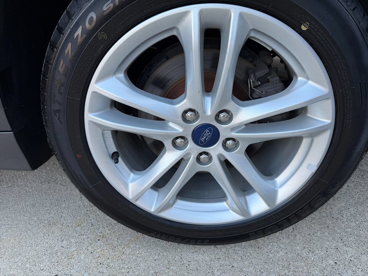 Used 2018 Ford Fusion S FWD image 36