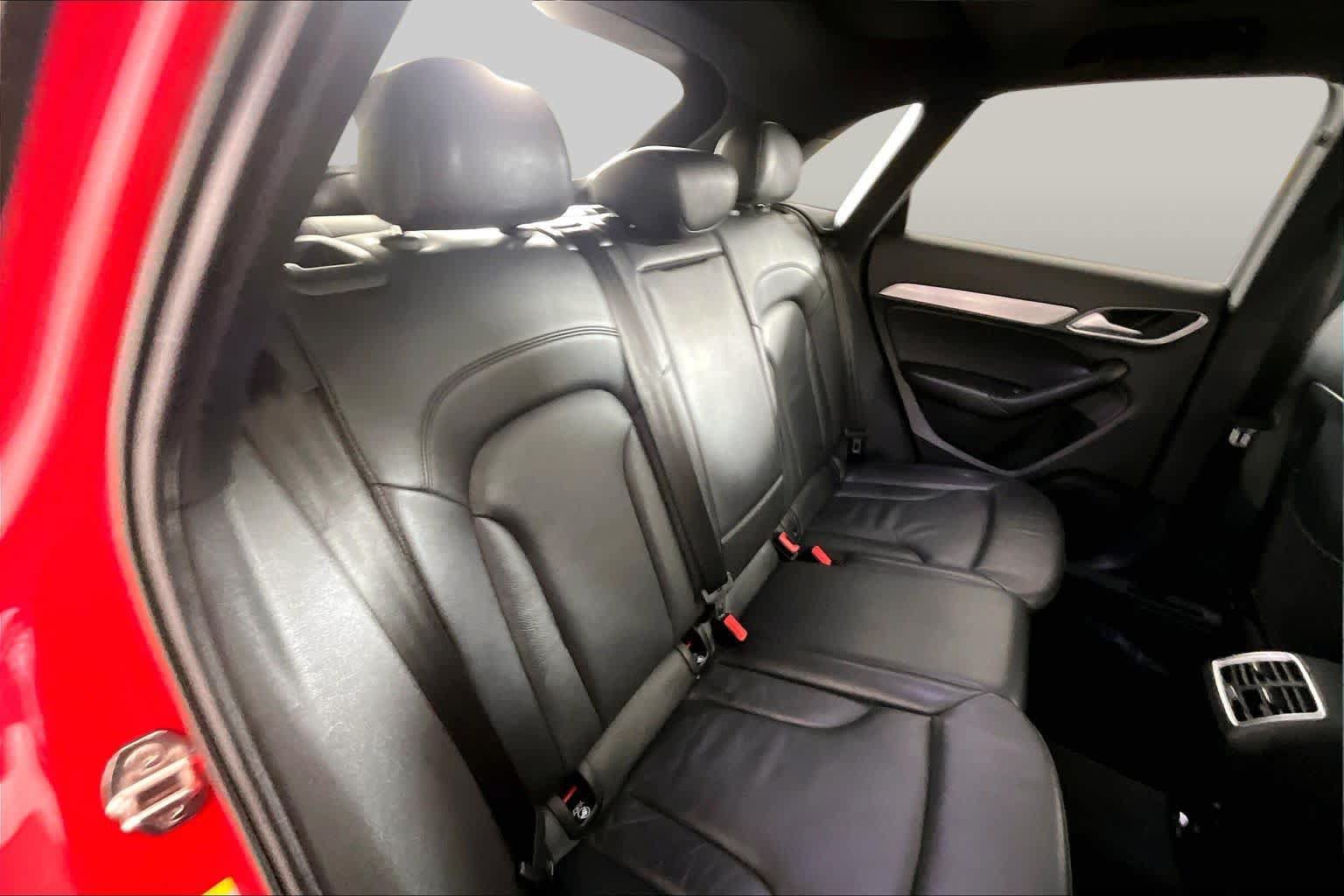 Used 2018 Audi Q3 2.0T Premium FWD image 19