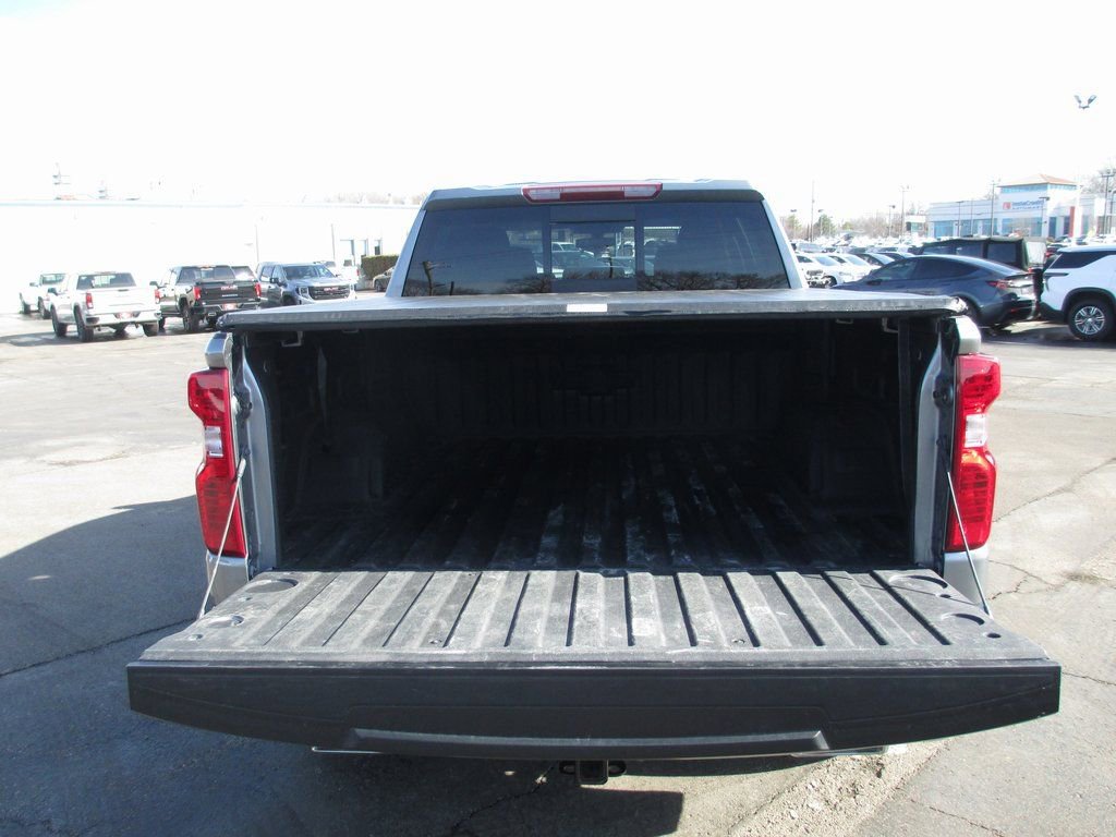 Used 2020 Chevrolet Silverado 1500 LT w/ All-Star Edition image 9
