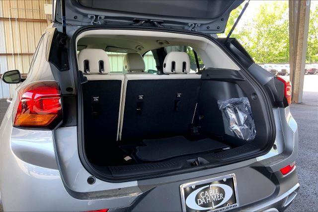 New 2026 Buick Encore GX Preferred w/ Comfort Package FWD image 3