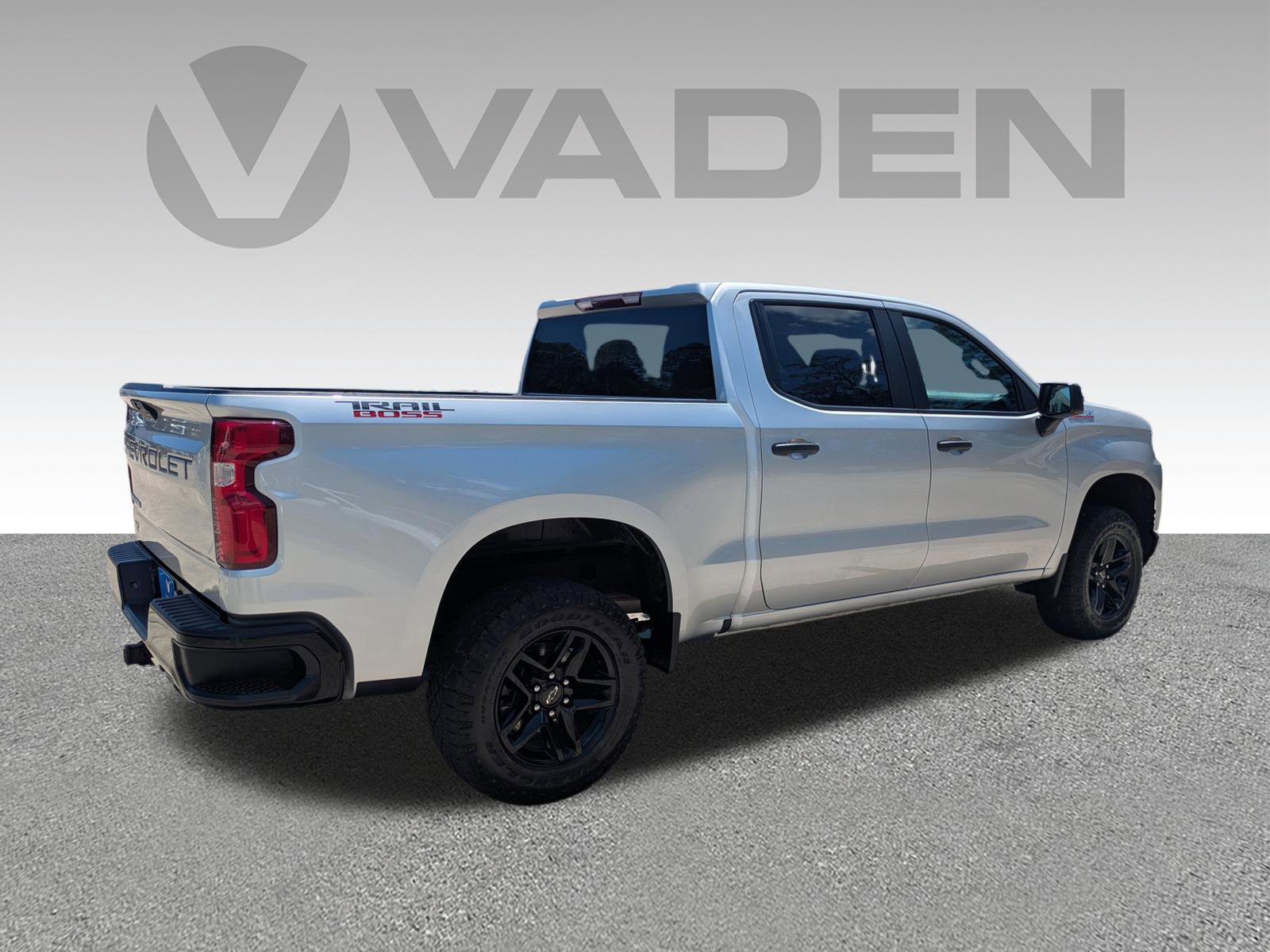Used 2020 Chevrolet Silverado 1500 Custom Trail Boss w/ Custom Convenience Package AWD/4WD image 21