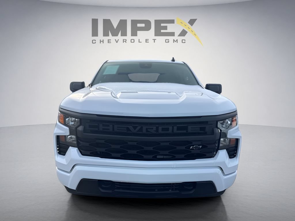 Used 2025 Chevrolet Silverado 1500 Custom w/ Turbomax Blackout Package AWD/4WD image 8