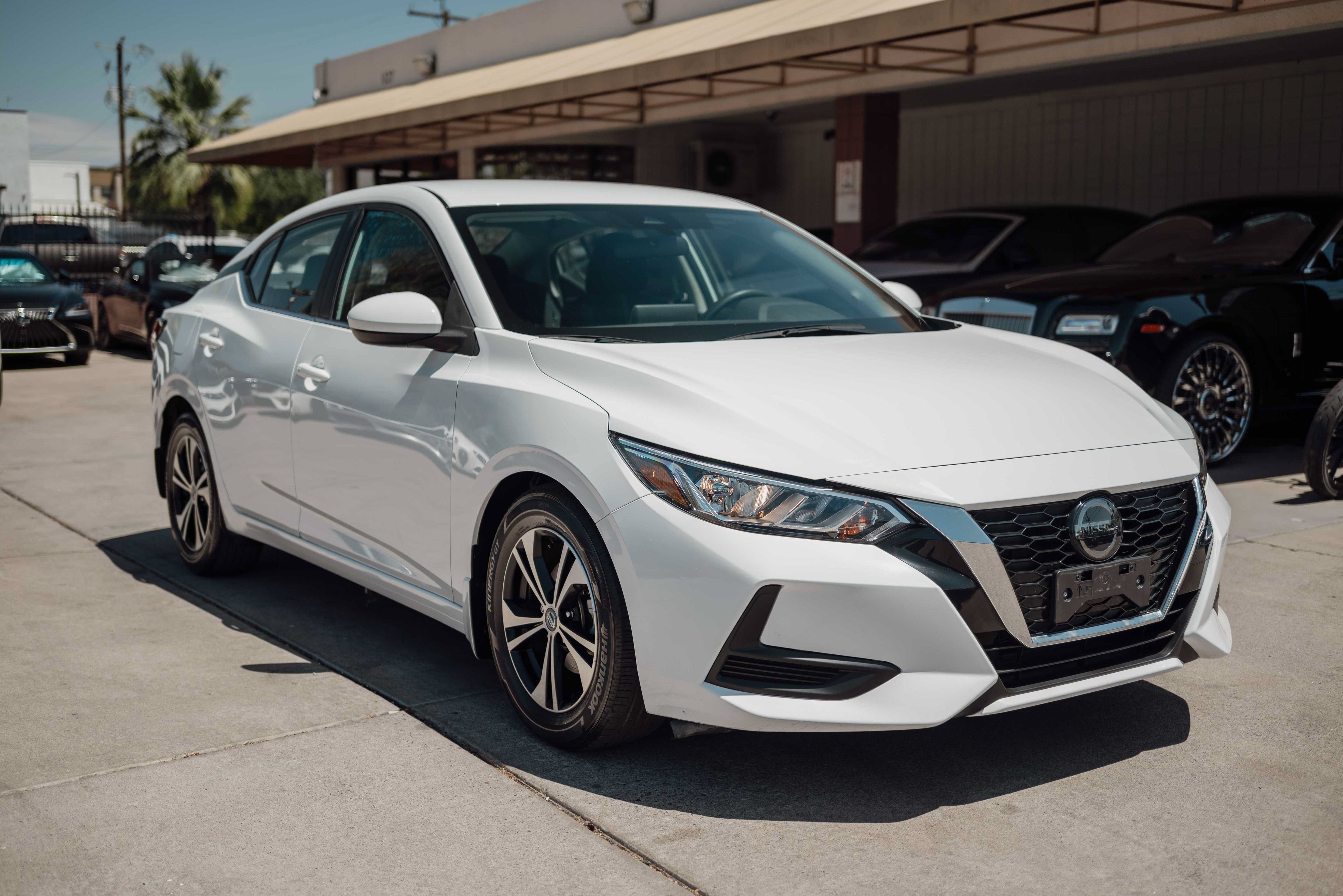 Used 2023 Nissan Sentra SV FWD image 3