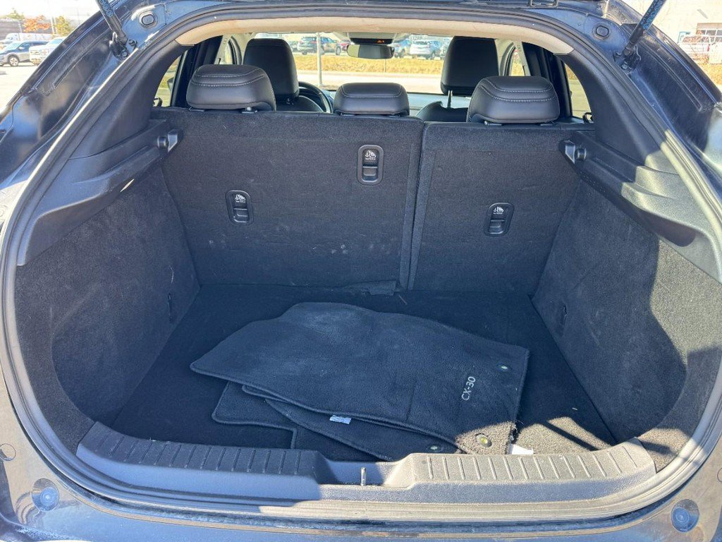 Used 2024 MAZDA CX-30 AWD 2.5 S w/ Select Sport Pkg image 9