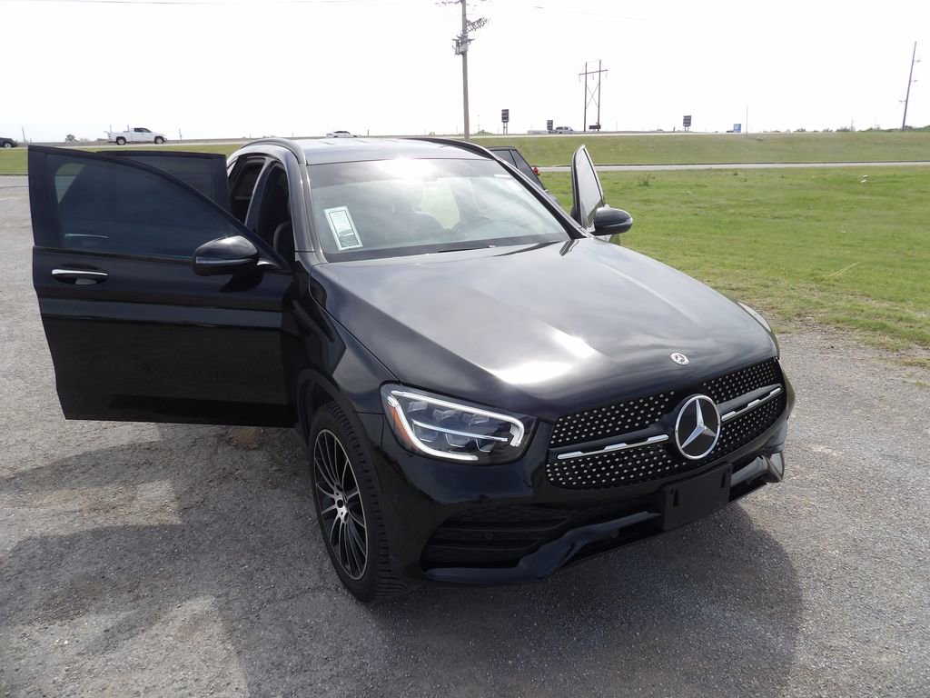 Used 2021 Mercedes-Benz GLC 300 image 30