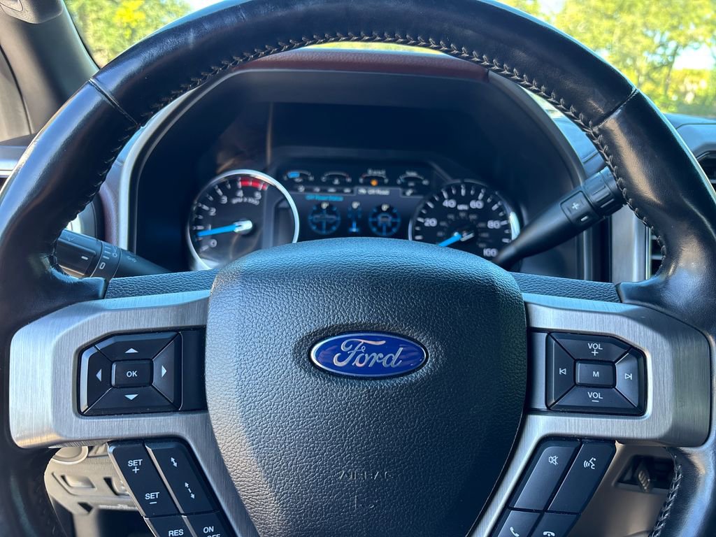 Used 2017 Ford F350 Platinum w/ Platinum Ultimate Package image 12