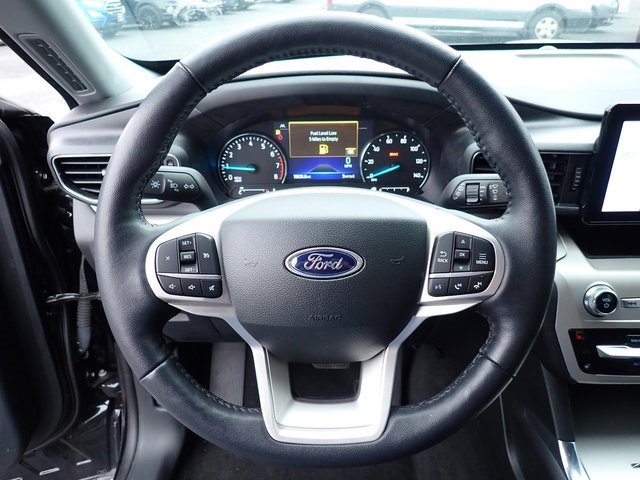 Certified 2023 Ford Explorer XLT w/ Equipment Group 202A image 24