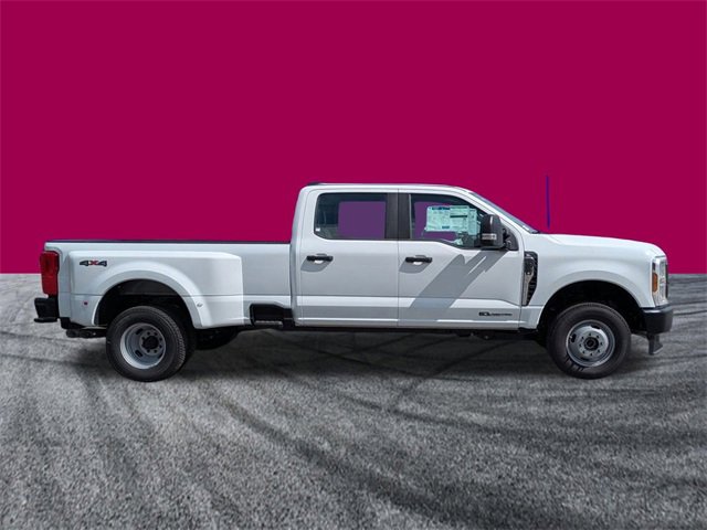 New 2026 Ford F350 XL image 3