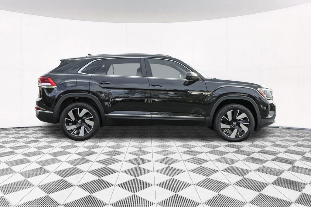 New 2025 Volkswagen Atlas Cross Sport SEL image 14