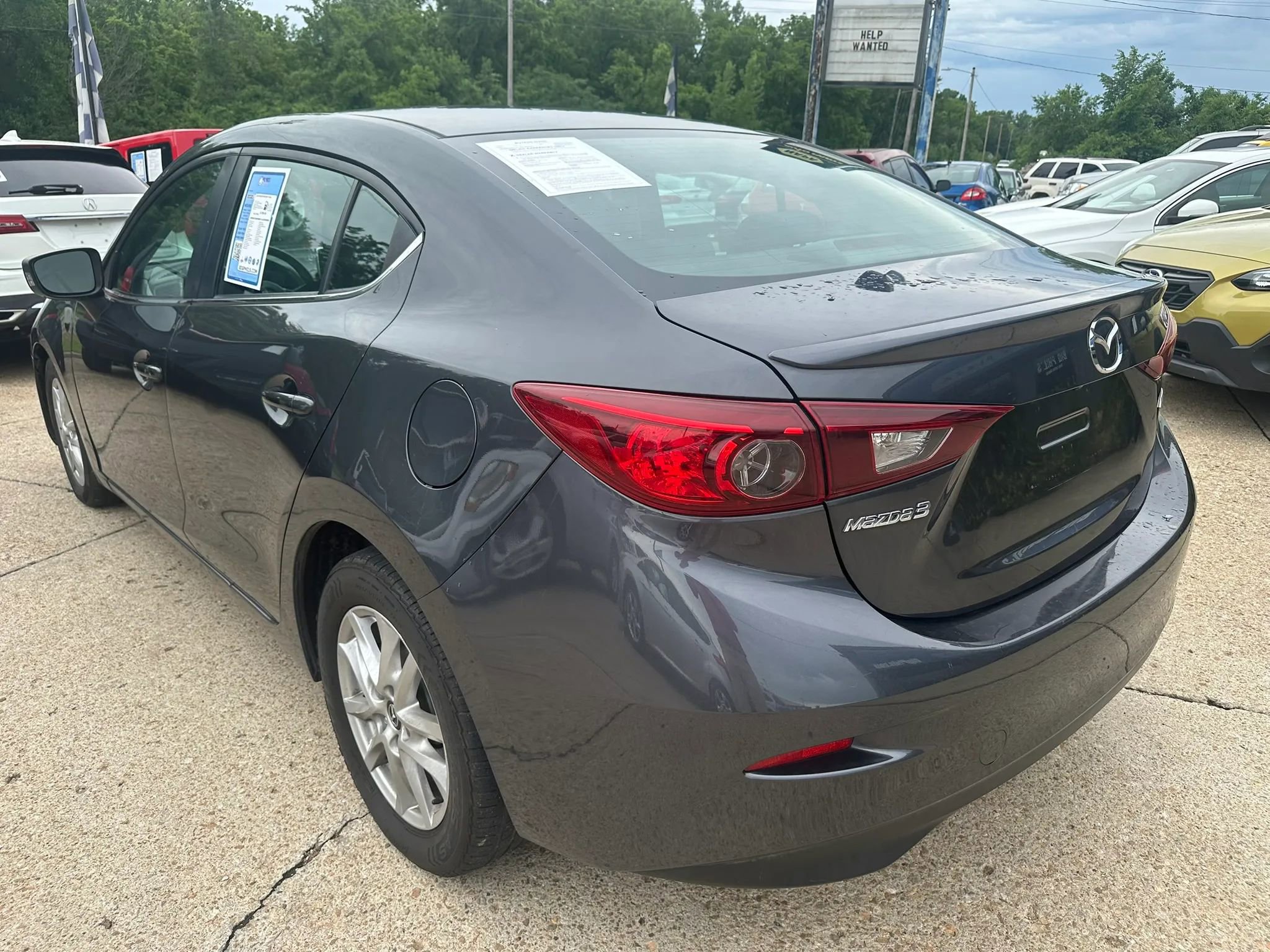 Used 2016 MAZDA MAZDA3 i Touring FWD image 7