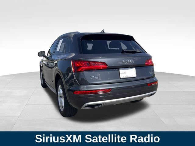 Used 2018 Audi Q5 2.0T Premium w/ Convenience Package AWD/4WD image 3
