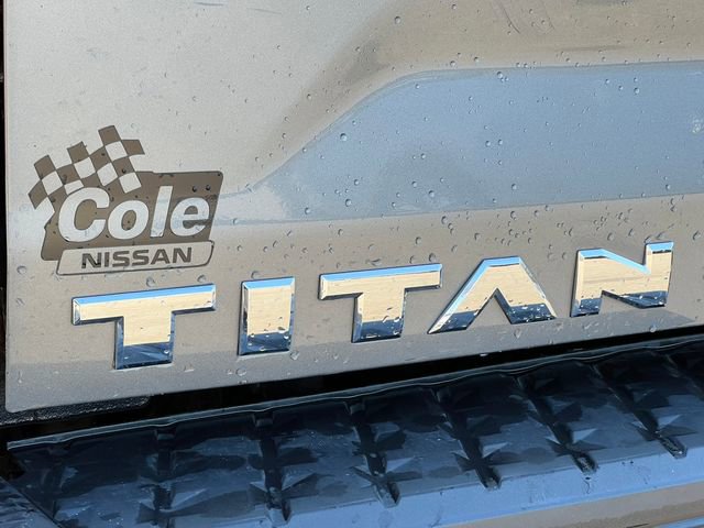 Used 2018 Nissan Titan S w/ S Utility Package image 39
