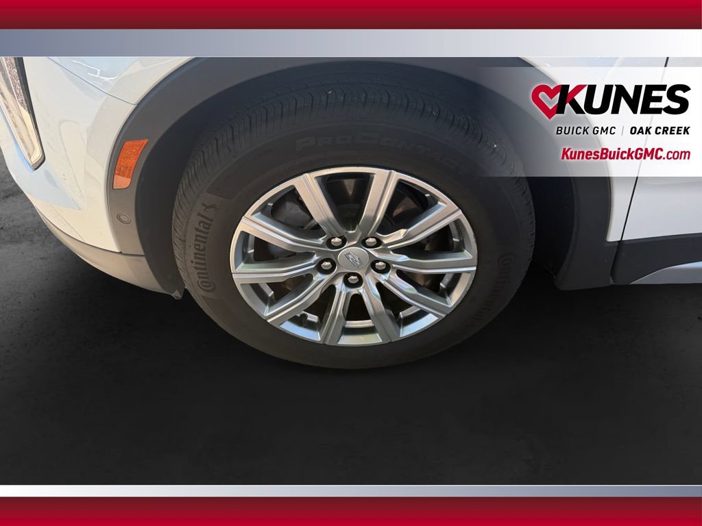 Used 2023 Cadillac XT4 Premium Luxury w/ Enhanced Visibility Package AWD/4WD image 13