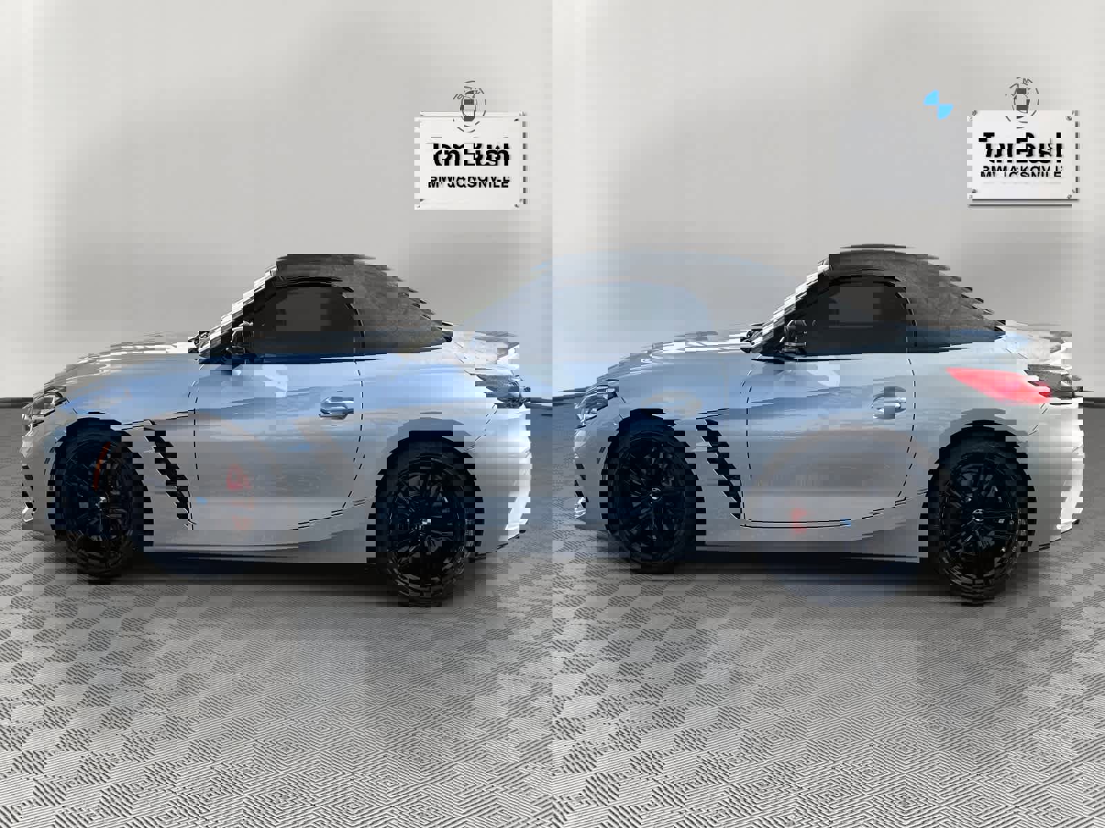 Certified 2021 BMW Z4 M40i w/ Executive Package image 6