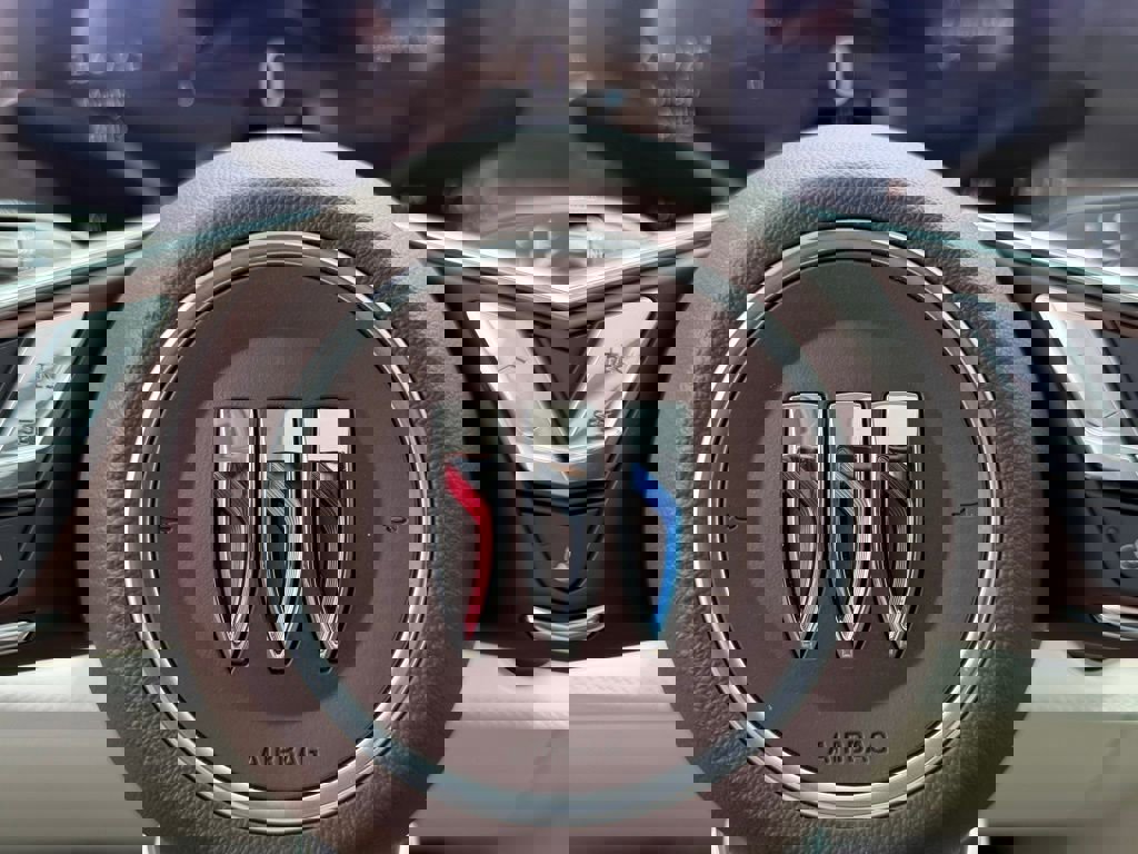 New 2026 Buick Enclave Avenir image 24