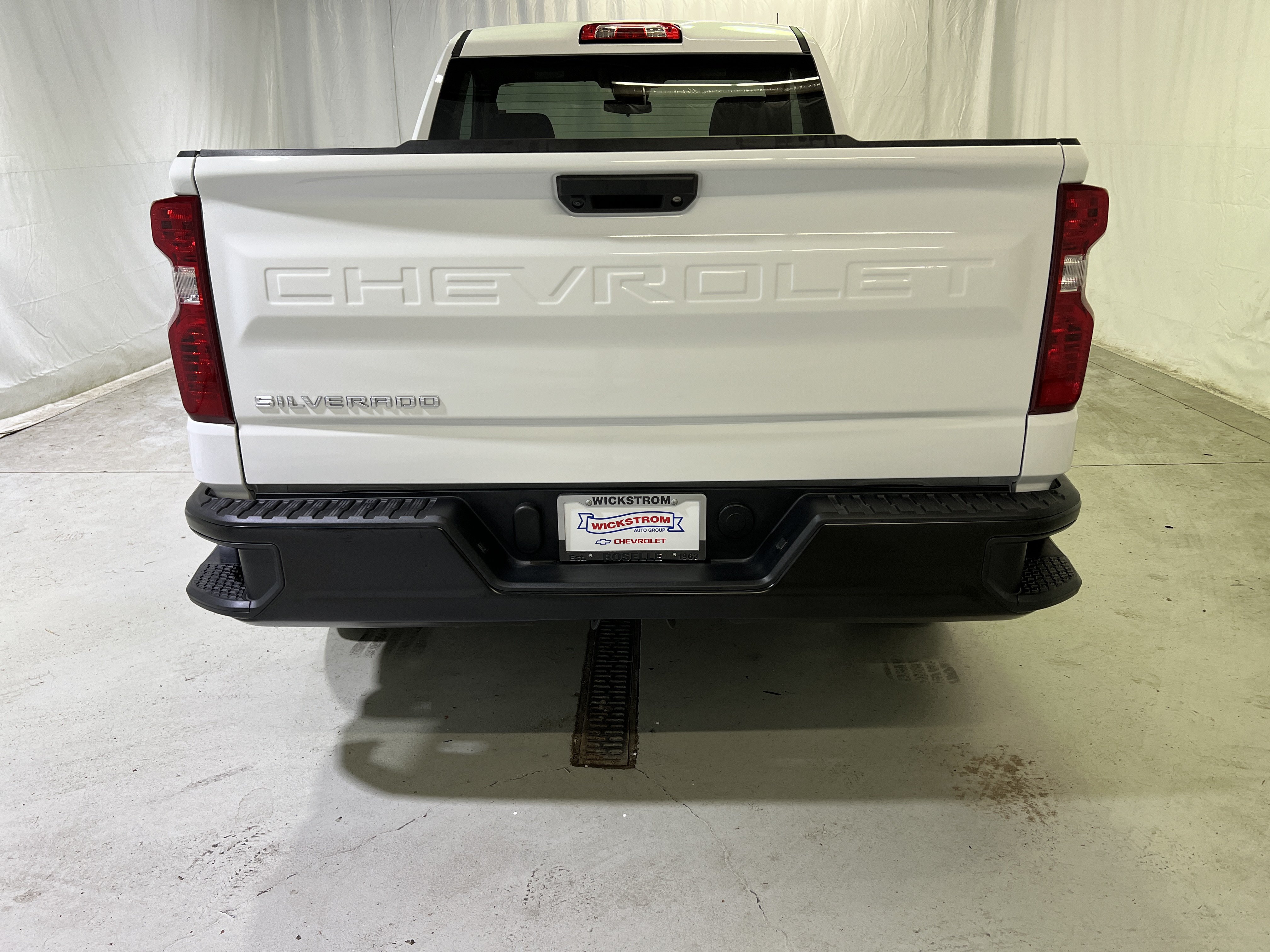 Certified 2026 Chevrolet Silverado 1500 W/T w/ WT Convenience Package RWD image 9
