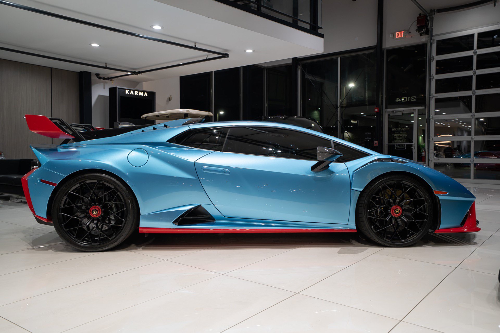 Used 2023 Lamborghini Huracan STO RWD image 41