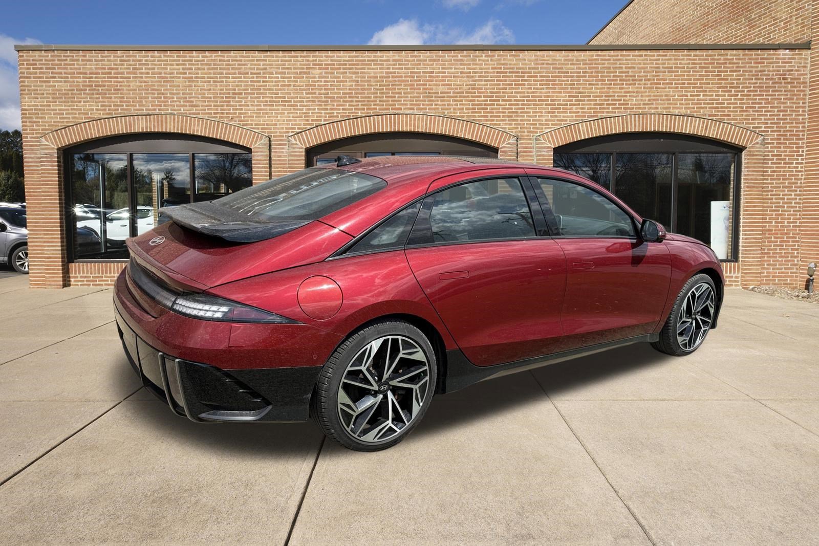 Used 2023 Hyundai Ioniq 6 Limited AWD/4WD image 3