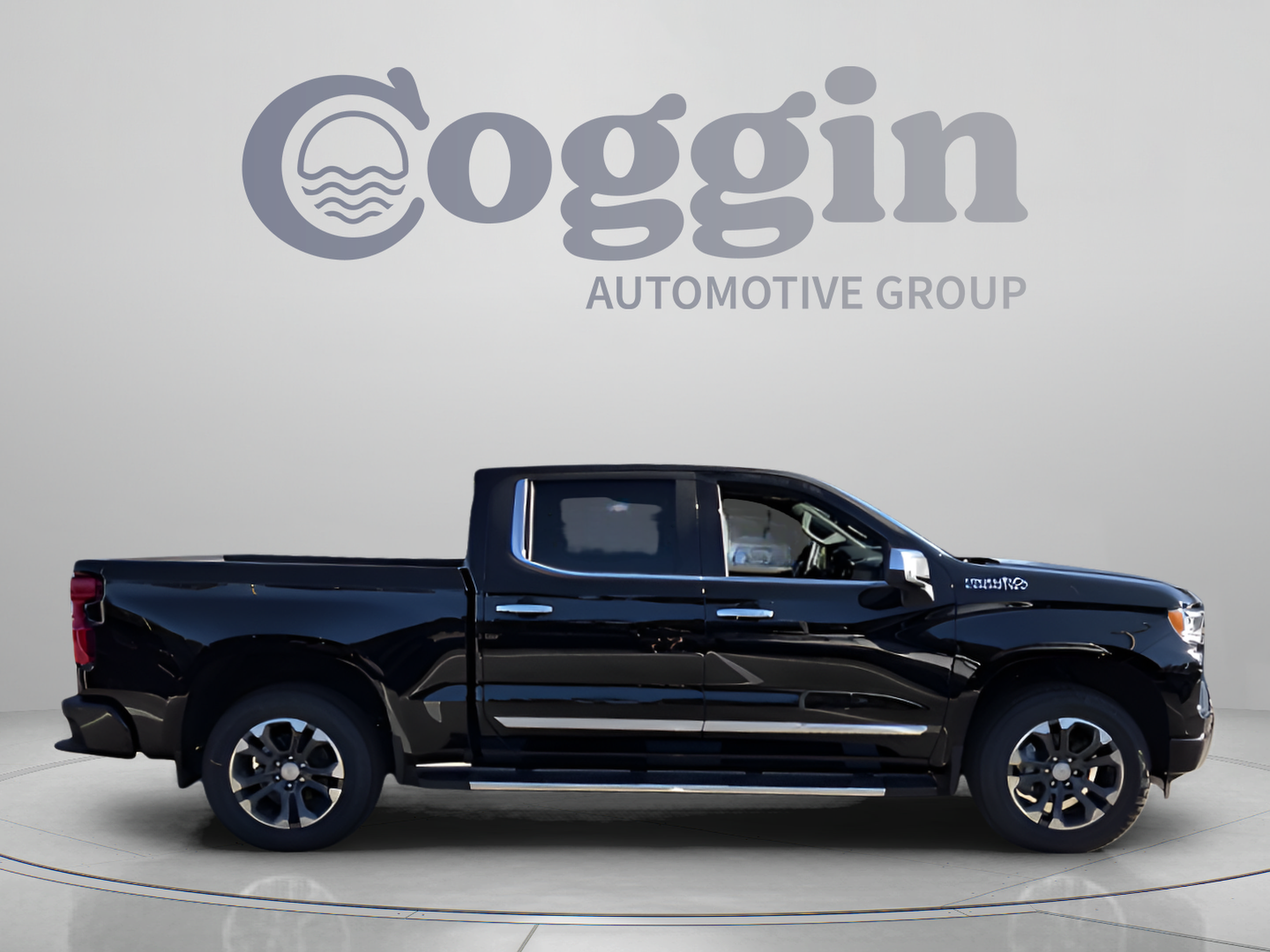 New 2026 Chevrolet Silverado 1500 High Country w/ Technology Package AWD/4WD image 6
