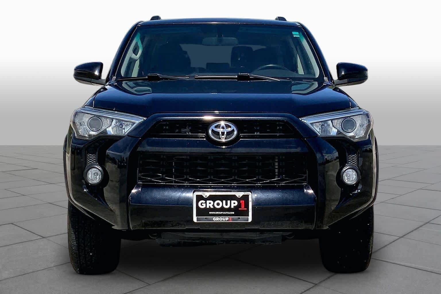 Used 2019 Toyota 4Runner SR5 RWD image 4