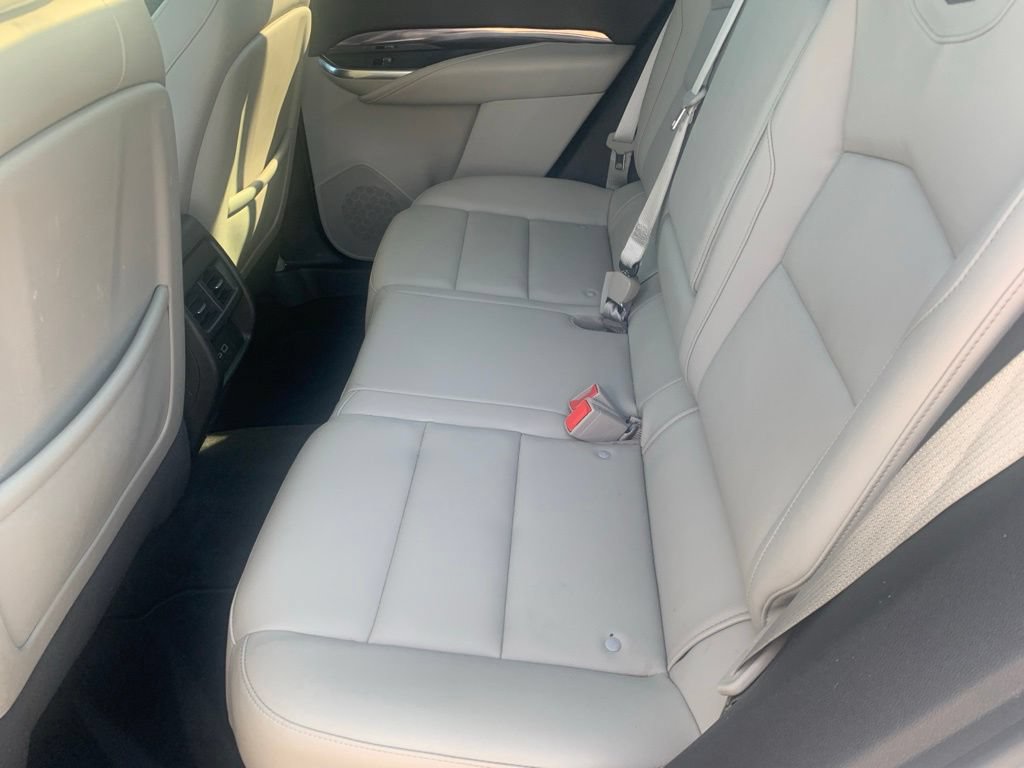 Used 2022 Cadillac XT4 Luxury w/ Driver Awareness Package AWD/4WD image 29