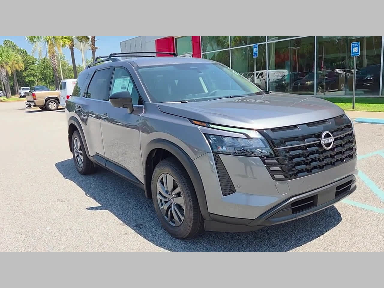 New 2026 Nissan Pathfinder SV w/ Cargo Package FWD image 18