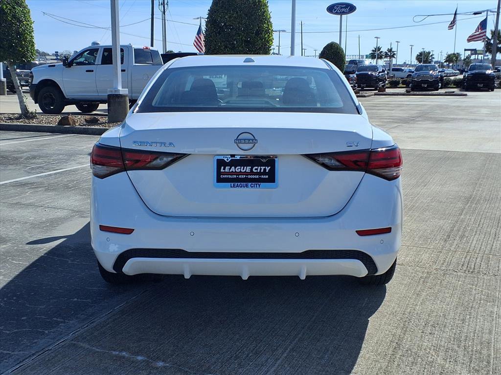 Used 2024 Nissan Sentra SV image 6