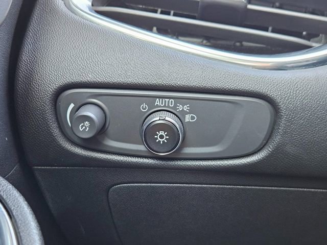 Used 2024 Chevrolet Malibu LT FWD image 28