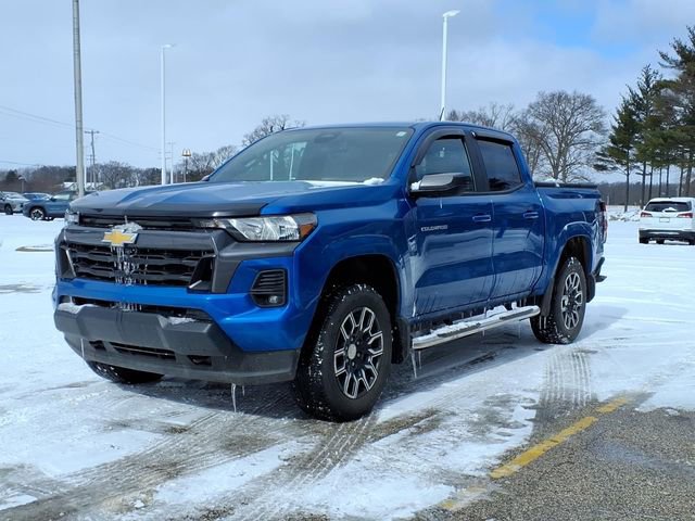 Used 2023 Chevrolet Colorado LT w/ LT Convenience Package II image 2