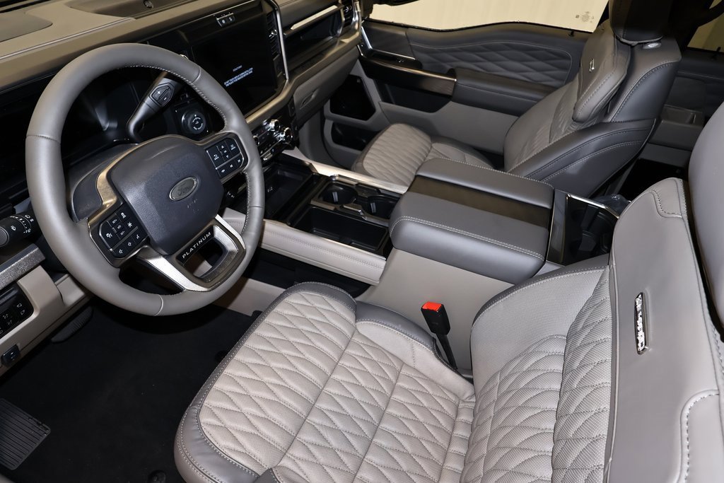 New 2026 Ford F450 Platinum image 28