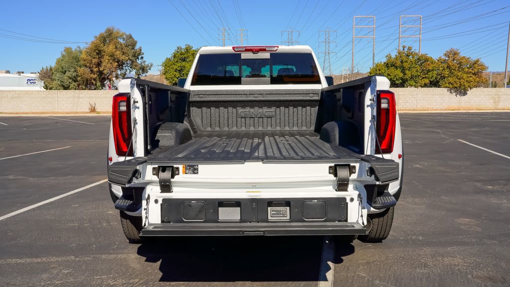 New 2026 GMC Sierra 3500 Denali Ultimate image 12
