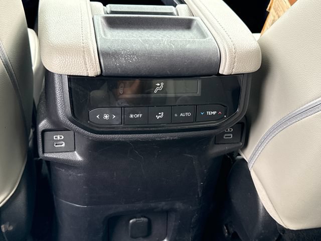 Certified 2024 Toyota Grand Highlander AWD image 23