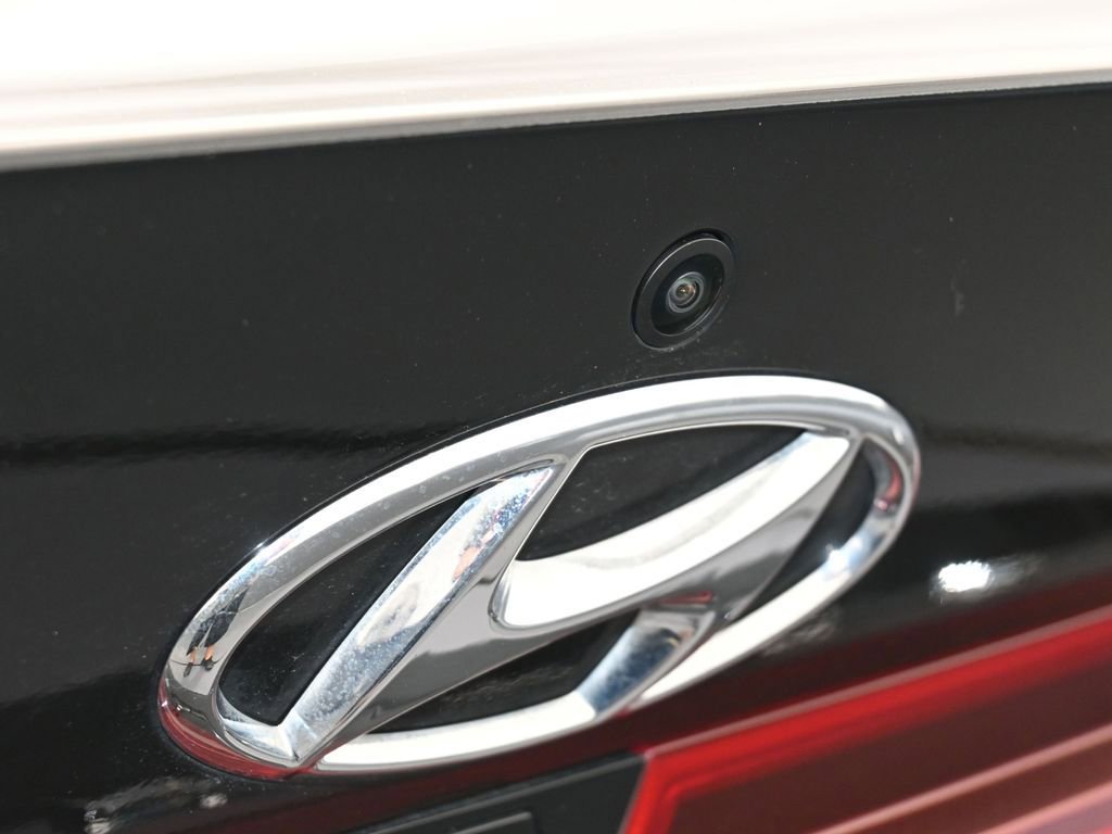 Used 2022 Hyundai Elantra SEL w/ Convenience + Premium Package image 37