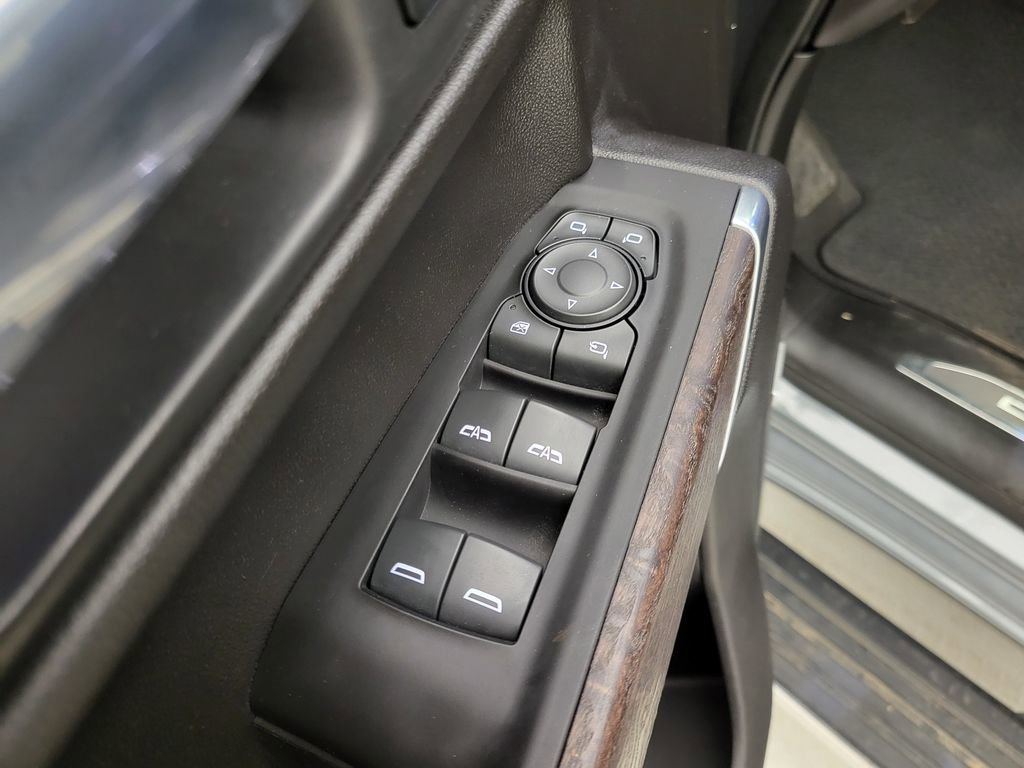 Used 2022 GMC Sierra 1500 Denali w/ Denali Premium Package image 39