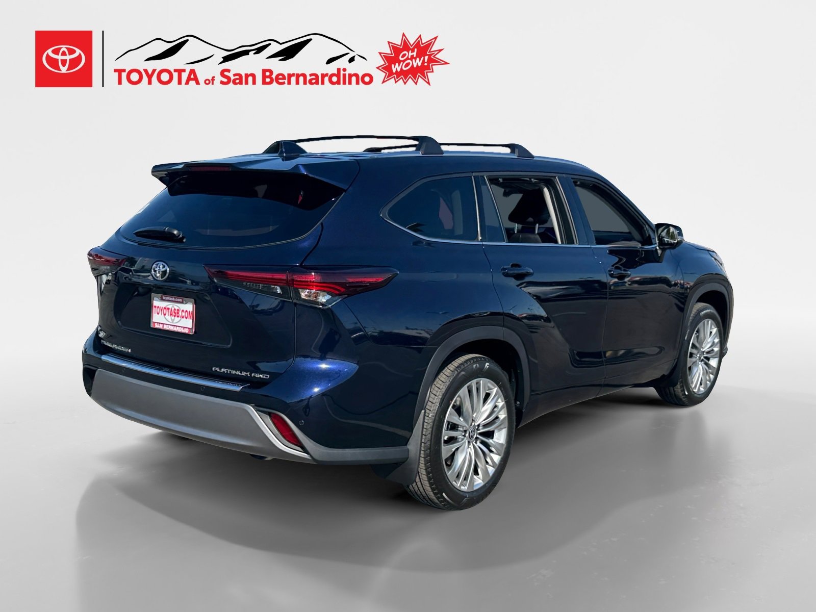 New 2026 Toyota Highlander Platinum image 5