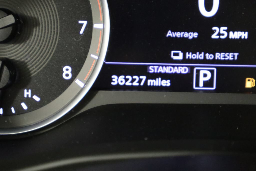 Used 2023 INFINITI QX50 Luxe FWD image 39