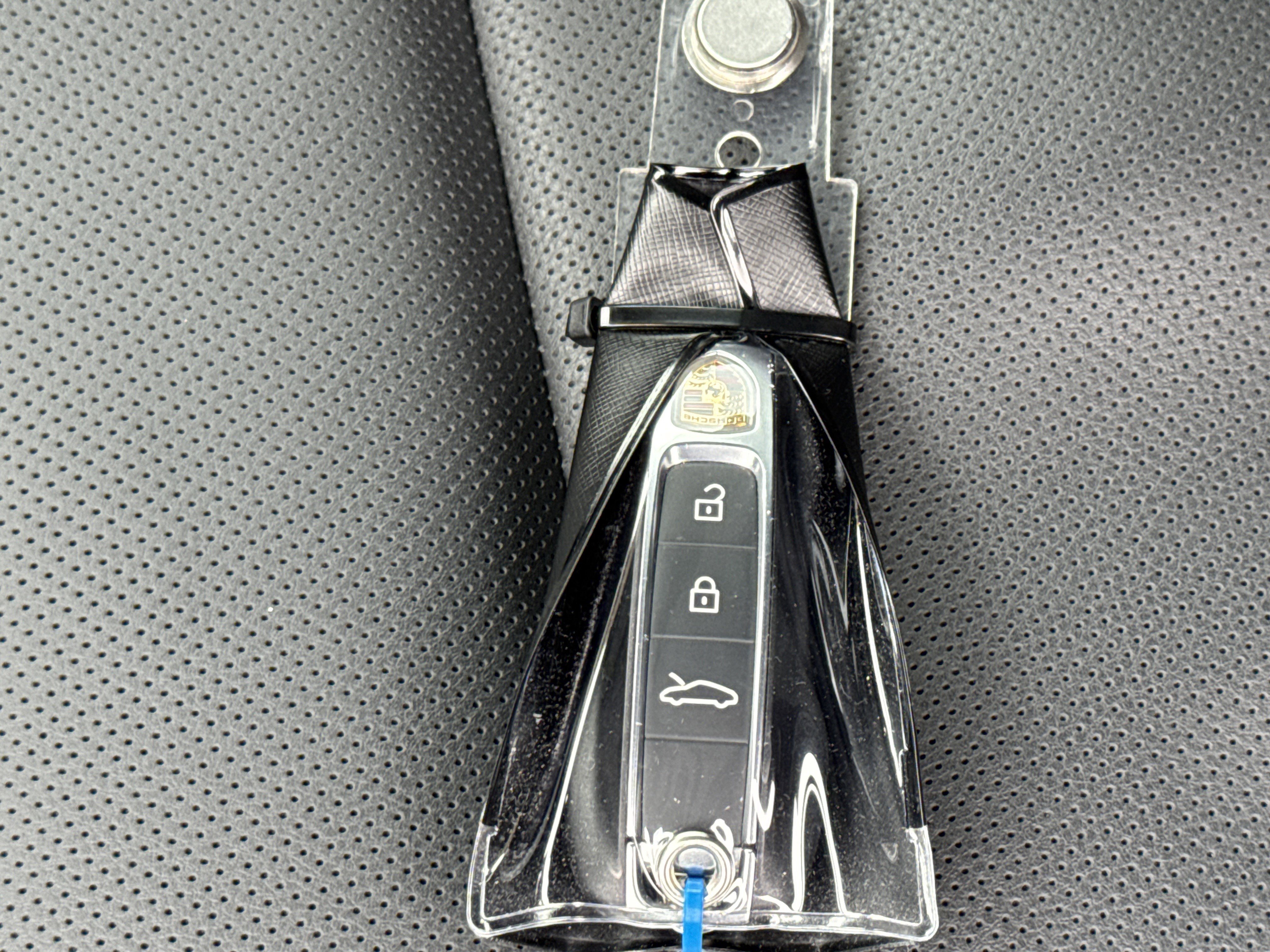 Used 2024 Porsche 911 Carrera w/ Premium Package image 34