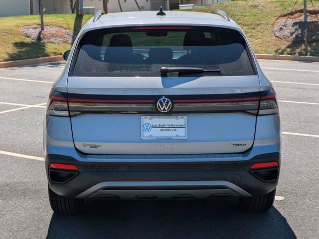 Used 2025 Volkswagen Taos S AWD/4WD image 5