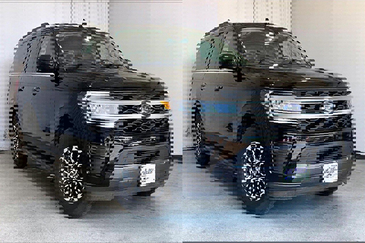 Used 2024 Ford Expedition Max XLT