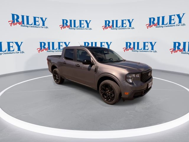 New 2025 Ford Maverick XLT w/ XLT Luxury Package AWD/4WD image 2