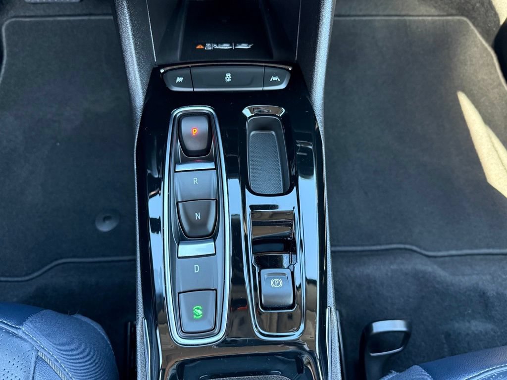 Used 2023 Chevrolet Bolt EUV Premier w/ Sun & Sound Package FWD image 20