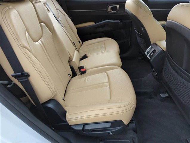 Used 2021 Kia Sorento S w/ Panoramic Sunroof Package FWD image 20