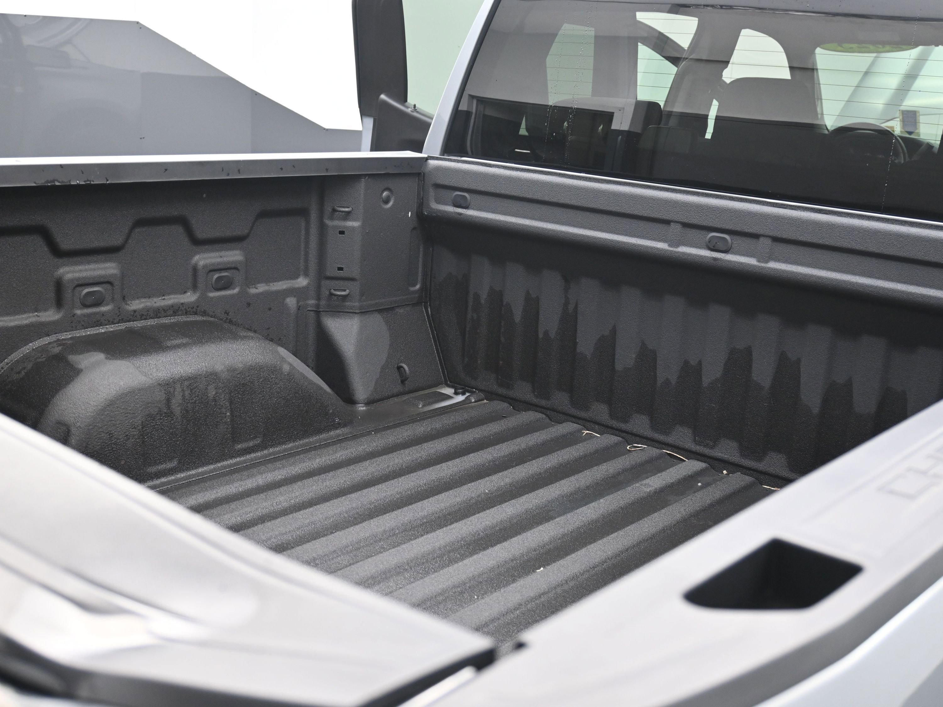 Used 2024 Chevrolet Silverado 1500 Custom w/ Rally Edition AWD/4WD image 31