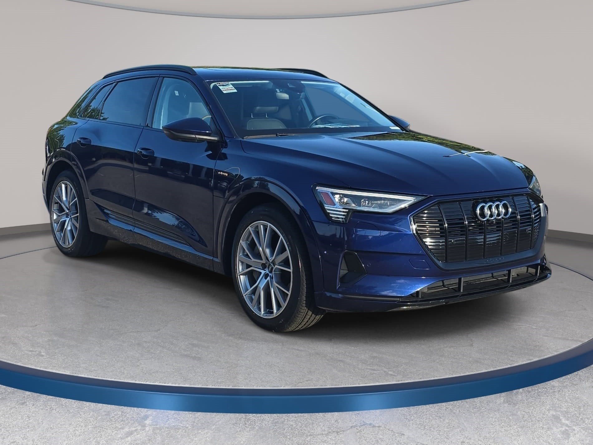 Used 2021 Audi e-tron Prestige w/ Prestige Package AWD/4WD image 3